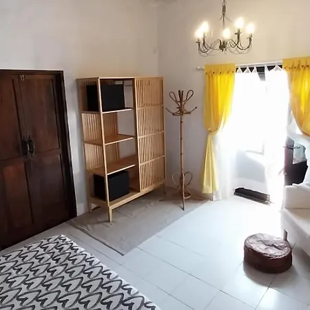 Homestay Patios, Conil Tias